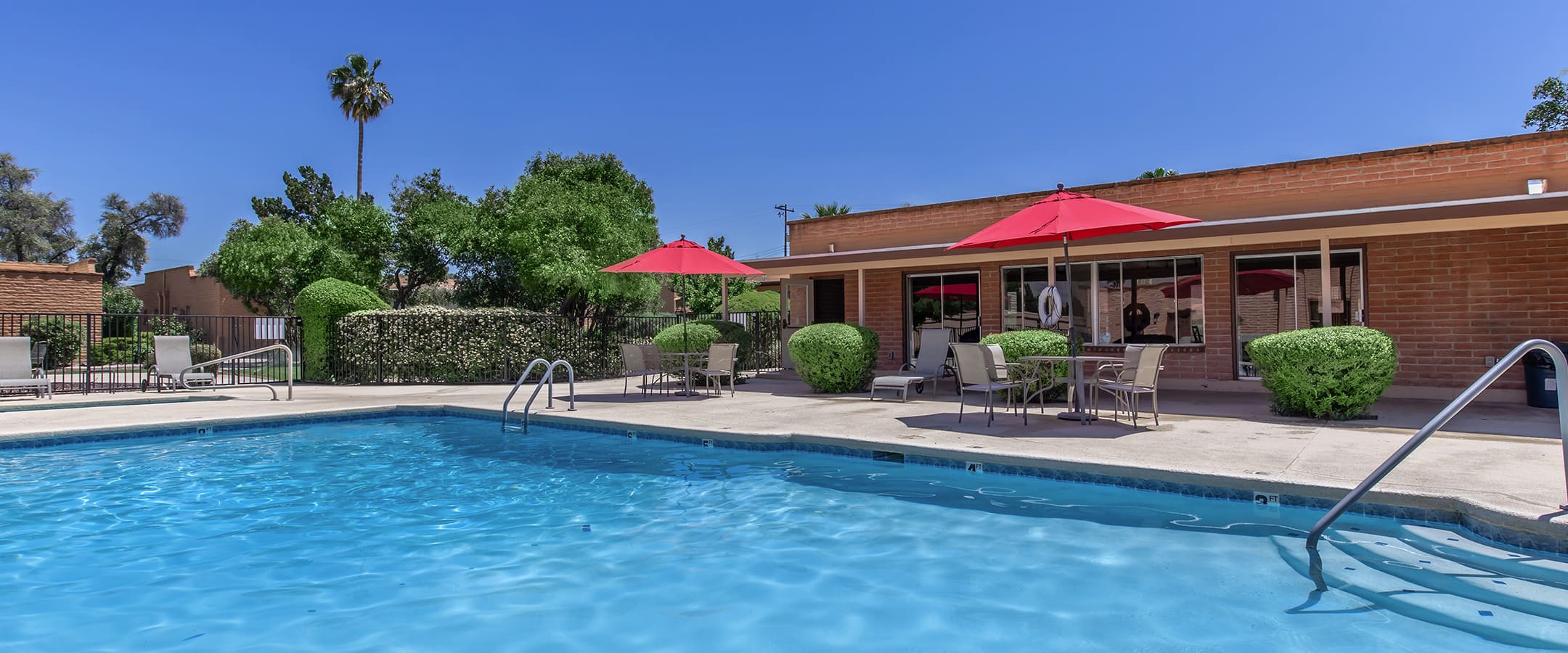 Camino de la Sierra Apartments in Tucson, AZ